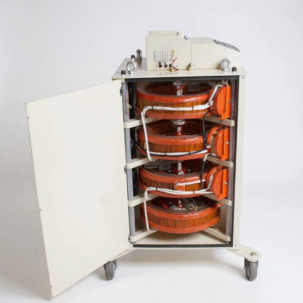 Variac monofásico 250A con servomotor, vista 4